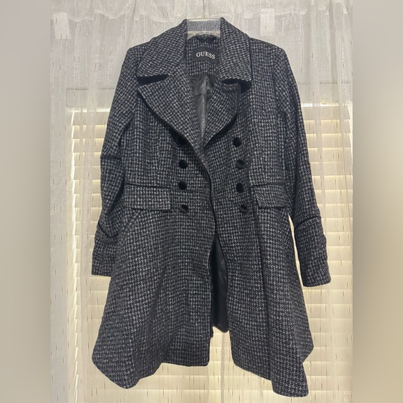 GUESS coat - Picture 6 of 10